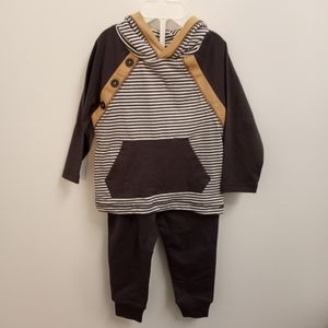 Tommy Bahama two piece outfit